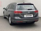 Volkswagen Passat - fotka číslo 5