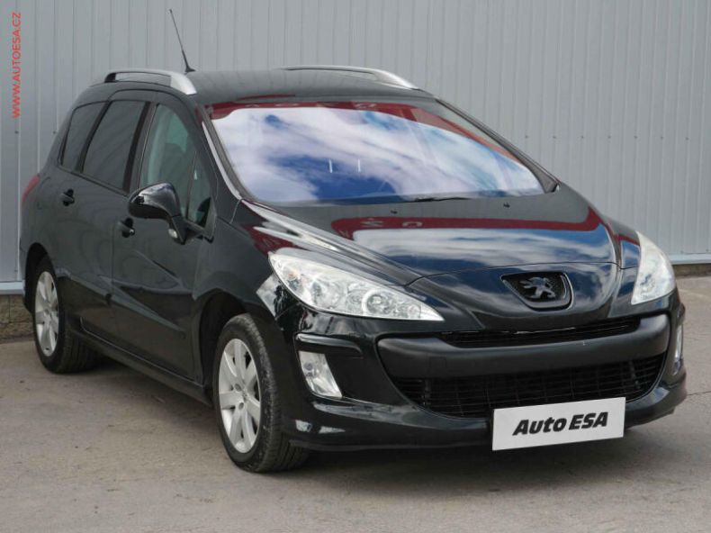 Peugeot 308 - hlavní foto