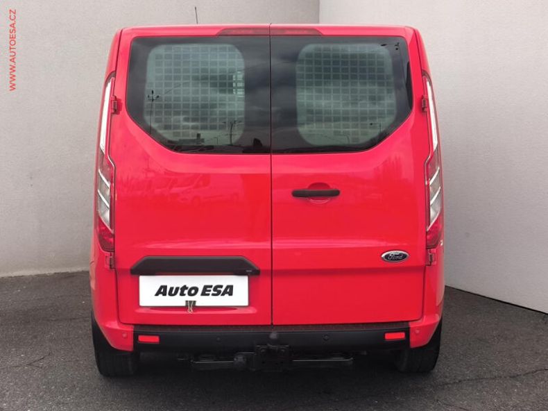 Ford Transit - hlavní fotka