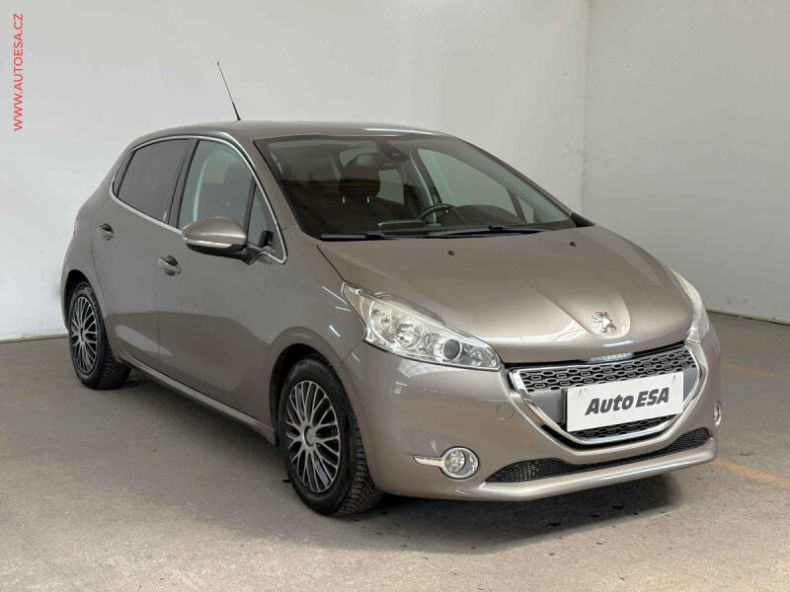Peugeot 208 - hlavní fotka inzerátu