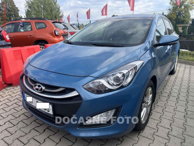 Hyundai i30 - hlavní foto