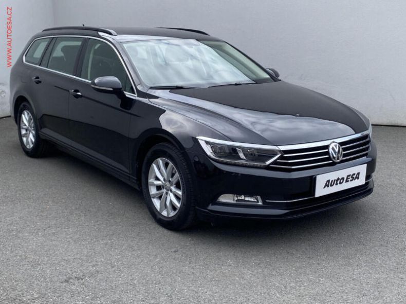 Volkswagen Passat - hlavní foto