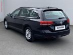 Volkswagen Passat - fotka číslo 5