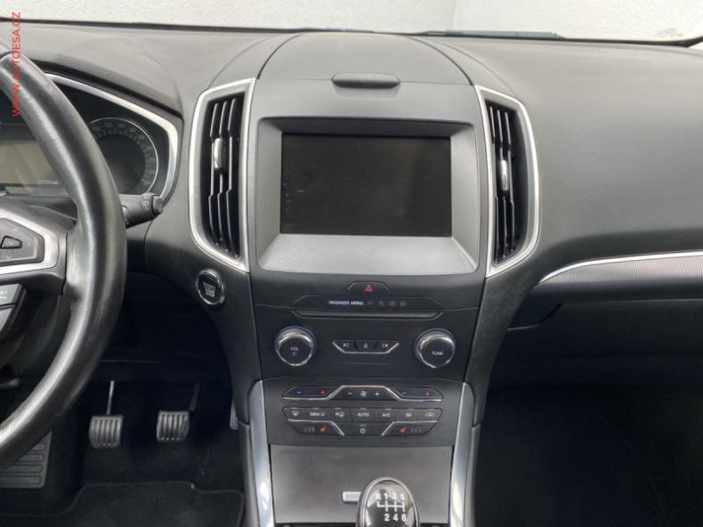 Ford Galaxy - hlavní fotka