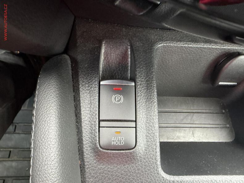 Nissan Qashqai - hlavní fotka