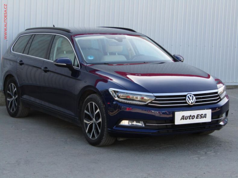 Volkswagen Passat - hlavní foto