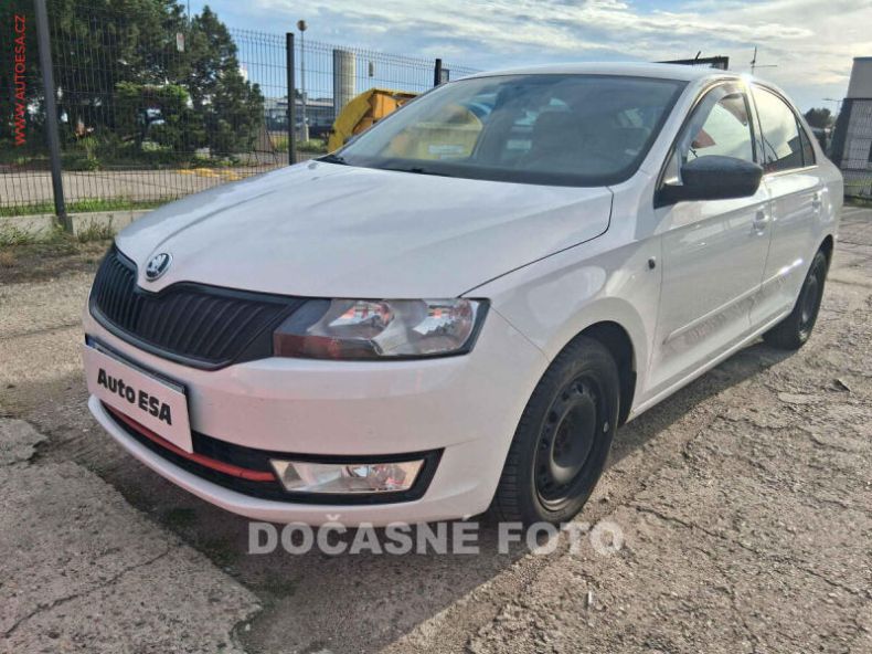 Škoda Rapid - hlavní foto