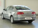 Volkswagen Passat - fotka číslo 5
