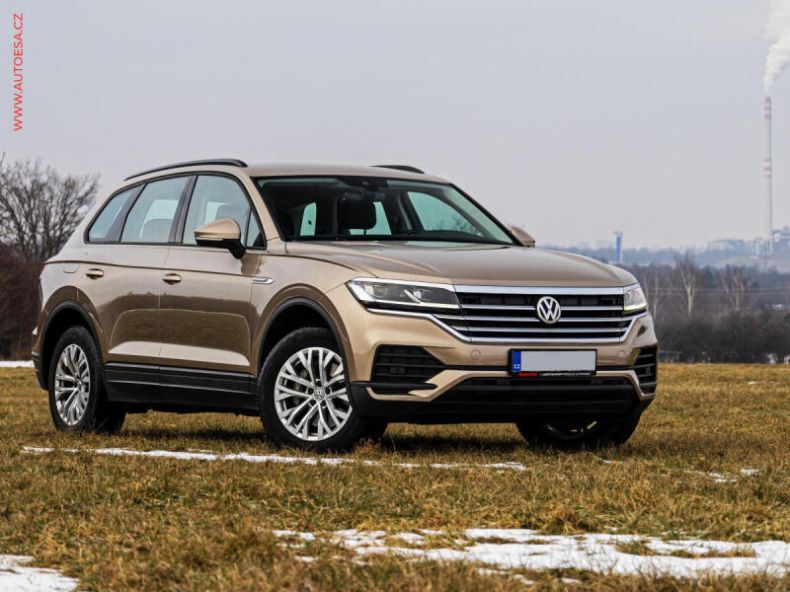 Volkswagen Touareg - hlavní fotka
