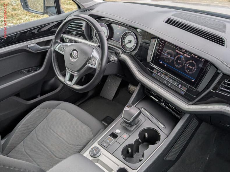 Volkswagen Touareg - hlavní fotka