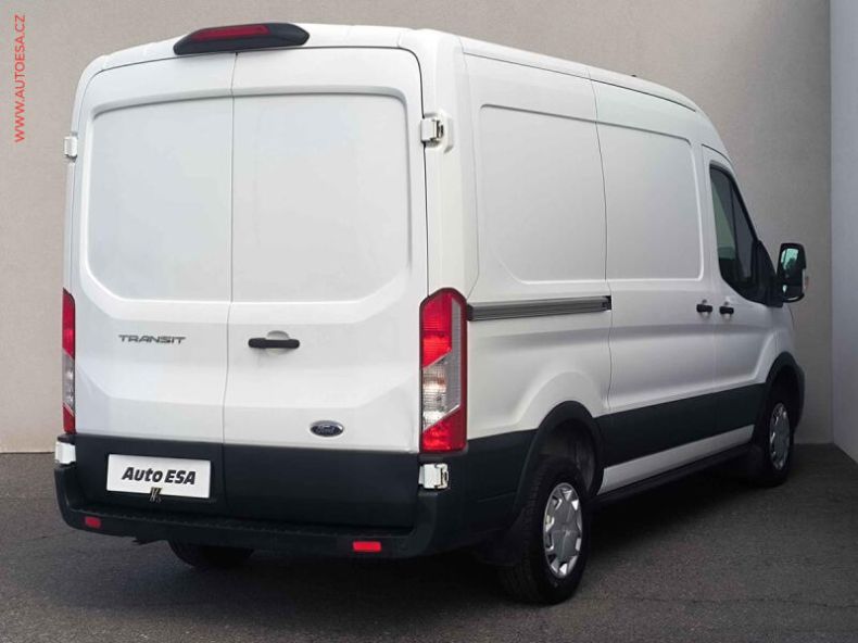 Ford Transit - hlavní fotka
