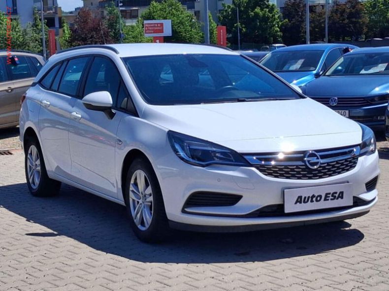 Opel Astra - hlavní fotka inzerátu