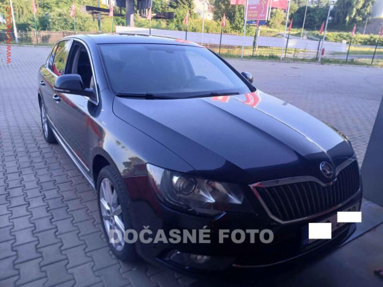 Škoda Superb - hlavní fotka inzerátu