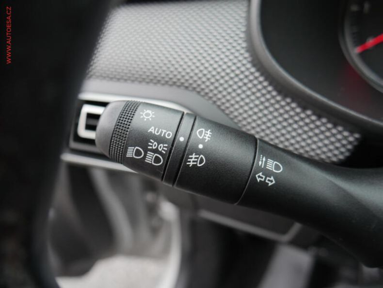 Dacia Sandero - hlavní fotka