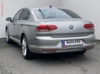 Volkswagen Passat - fotka číslo 5