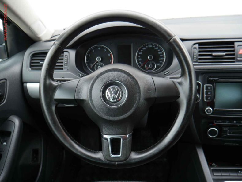 Volkswagen Jetta - hlavní fotka
