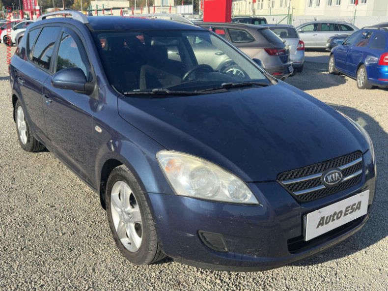 Kia Cee'd - hlavní foto