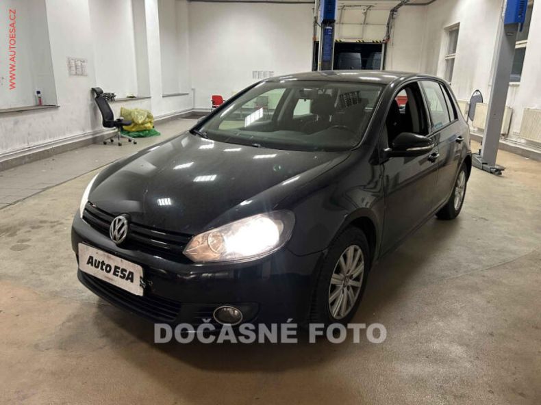 Volkswagen Golf - hlavní foto