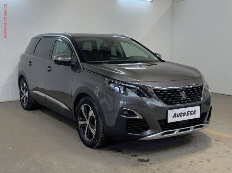 Peugeot 5008 - hlavní foto