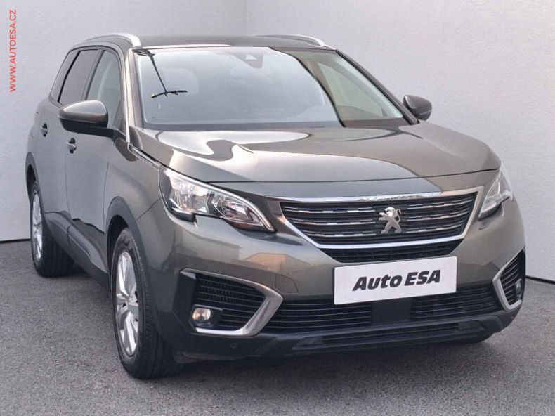 Peugeot 5008 - hlavní foto