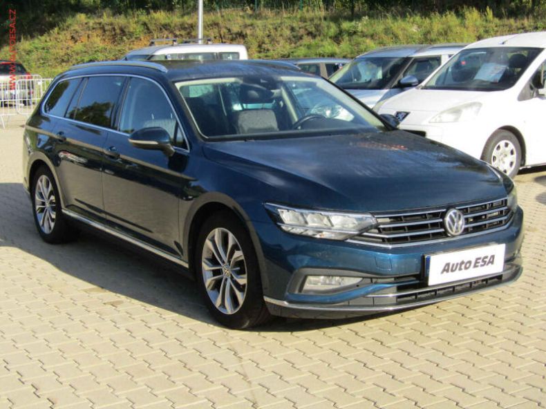 Volkswagen Passat - hlavní fotka inzerátu
