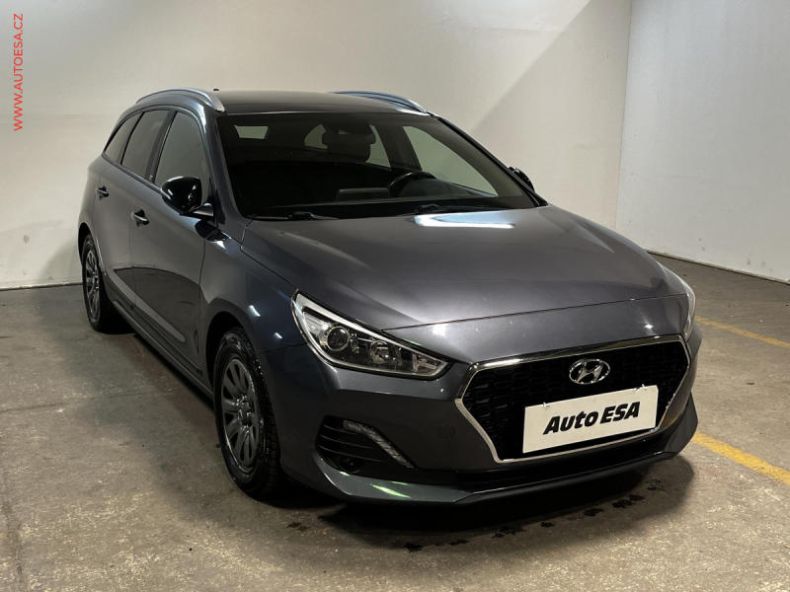 Hyundai i30 - hlavní fotka inzerátu