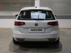 Volkswagen Passat - fotka číslo 4