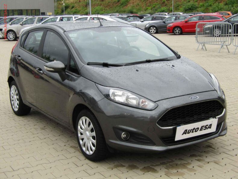Ford Fiesta - hlavní foto