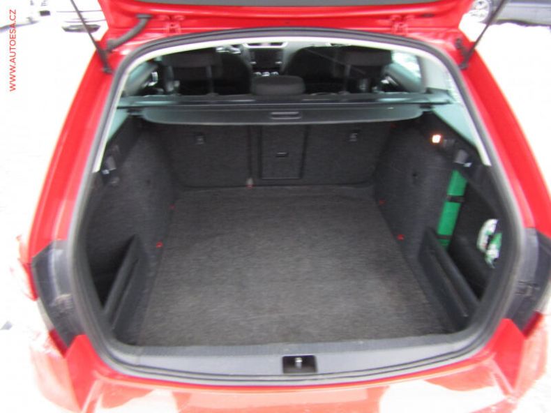 Škoda Octavia - hlavní fotka