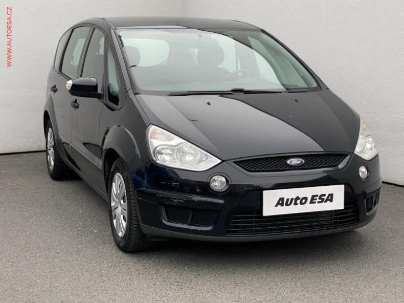 Ford S-MAX - hlavní fotka inzerátu