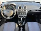Ford Fusion - fotka číslo 7