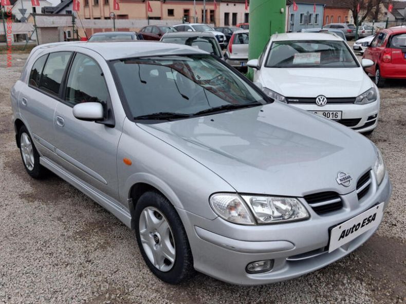 Nissan Almera - hlavní foto