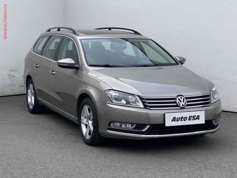Volkswagen Passat - hlavní fotka inzerátu