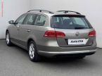 Volkswagen Passat - fotka číslo 5