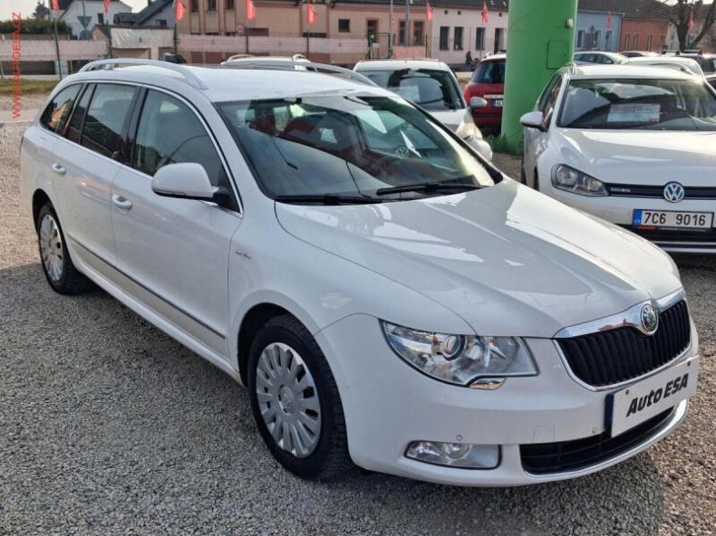 Škoda Superb - hlavní fotka inzerátu