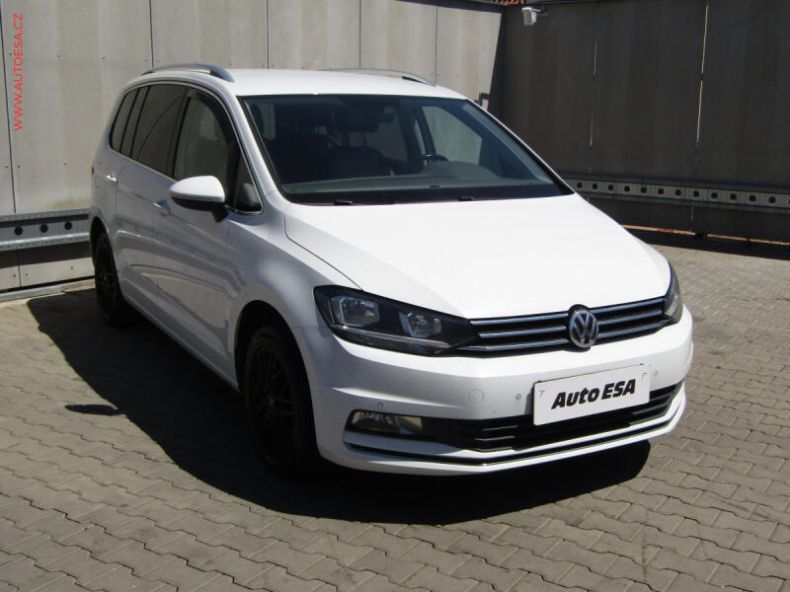 Volkswagen Touran - hlavní foto