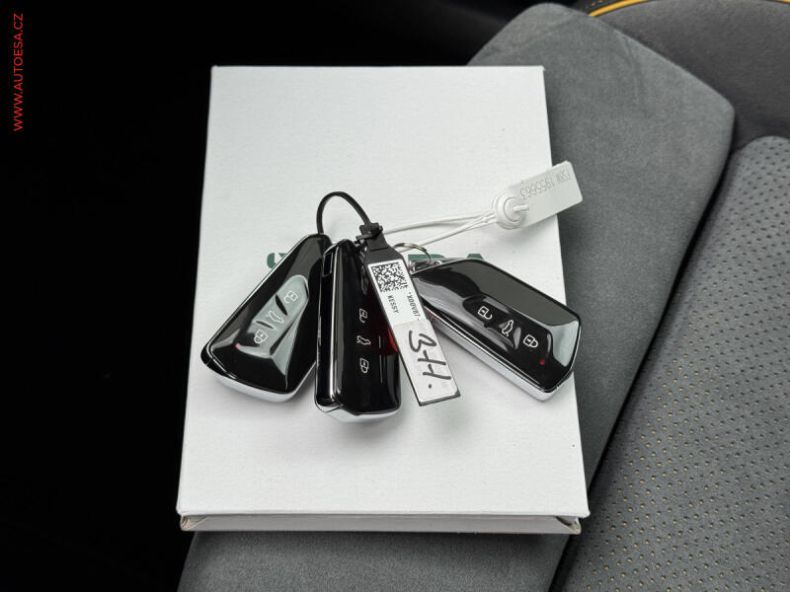 Škoda Superb - hlavní fotka