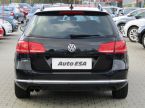 Volkswagen Passat - fotka číslo 4