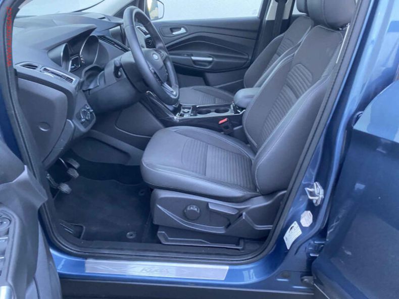 Ford Kuga - hlavní fotka