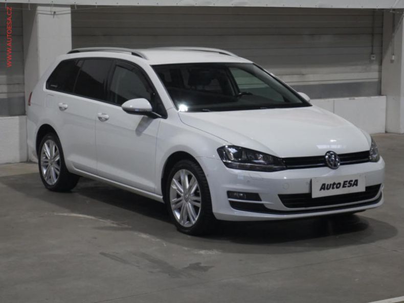 Volkswagen Golf - hlavní foto