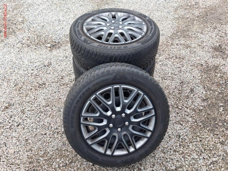 Volkswagen Passat - hlavní fotka