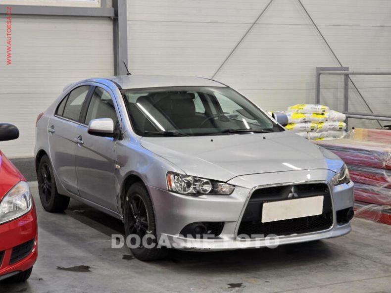 Mitsubishi Lancer - hlavní fotka inzerátu