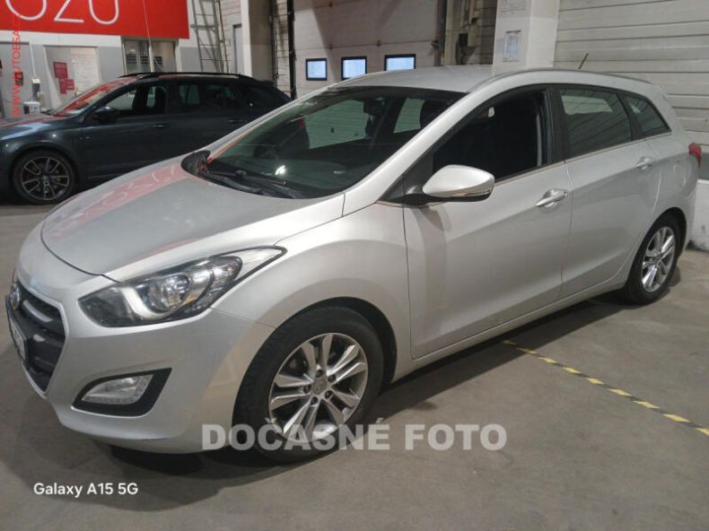 Hyundai i30 - hlavní fotka inzerátu