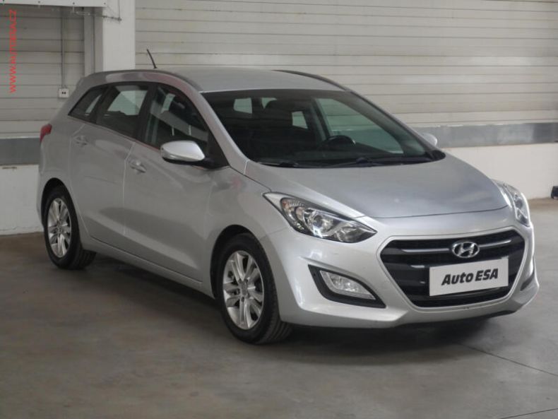 Hyundai i30 - hlavní fotka inzerátu