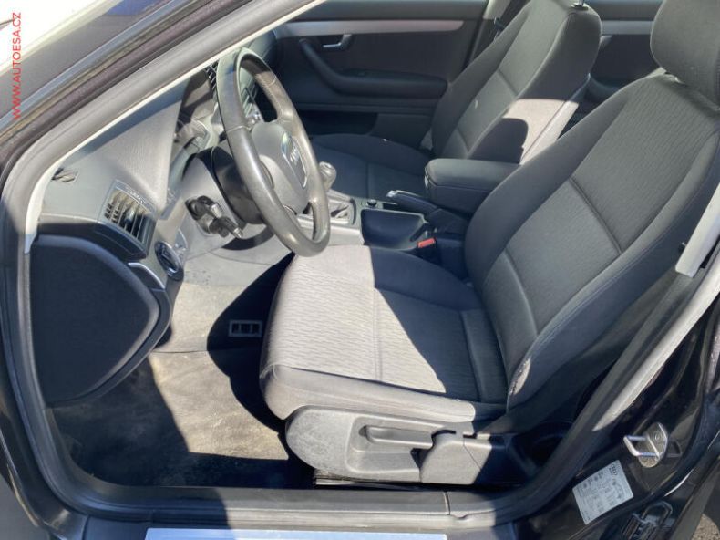 Audi A4 - hlavní fotka