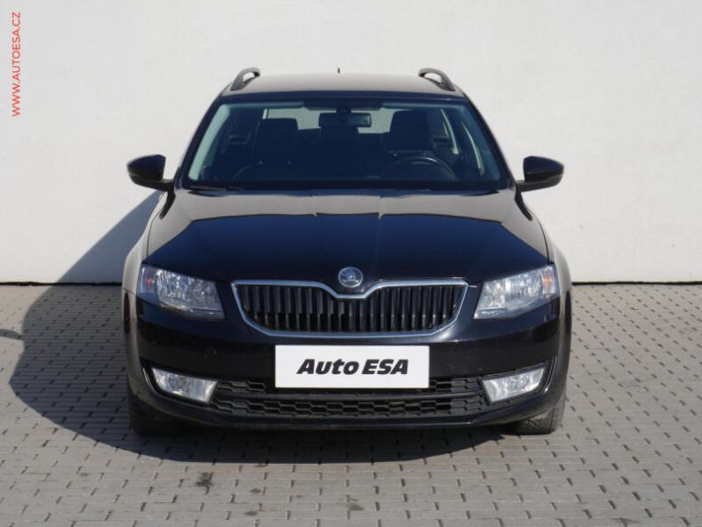 Škoda Octavia - hlavní fotka