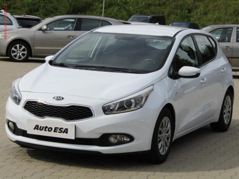 Kia Cee'd - hlavní fotka