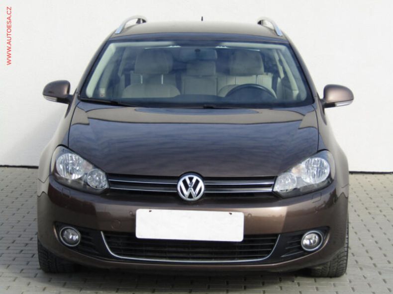 Volkswagen Golf - hlavní fotka