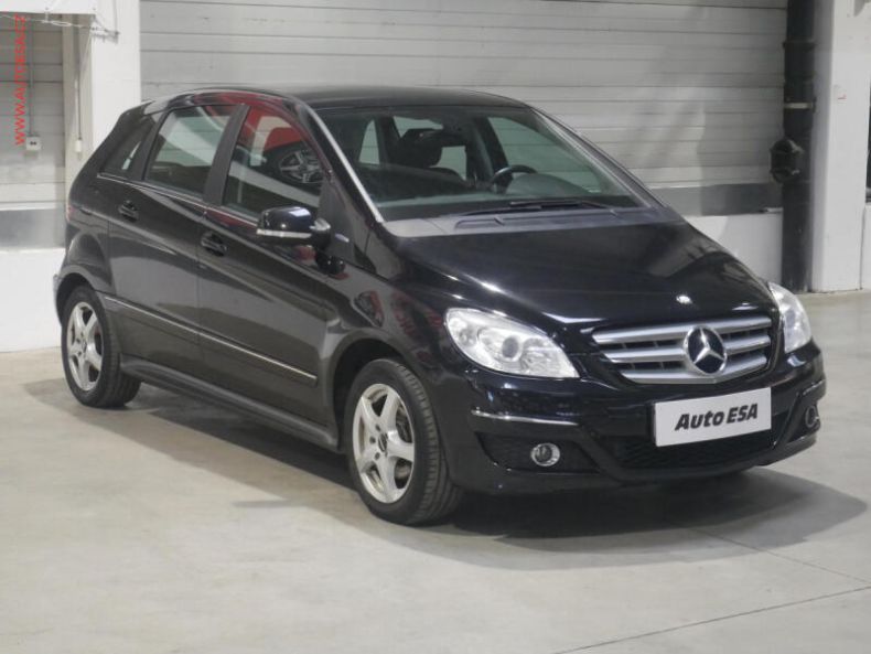 Mercedes Třída B - hlavní foto