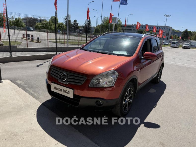 Nissan Qashqai - hlavní fotka inzerátu